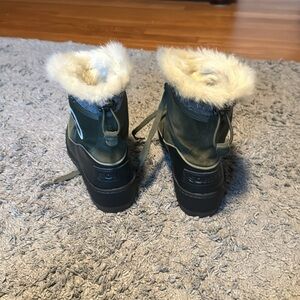 Winter boots